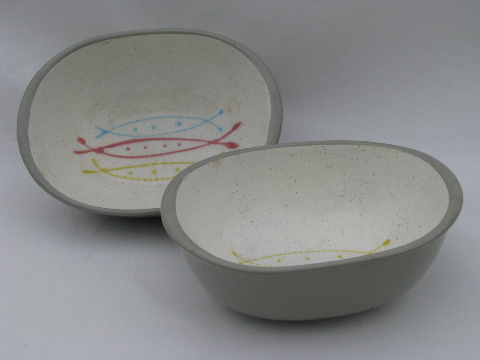 Retro atomic design vintage kitchen bowls, grey w/ 50s colors, mod shape