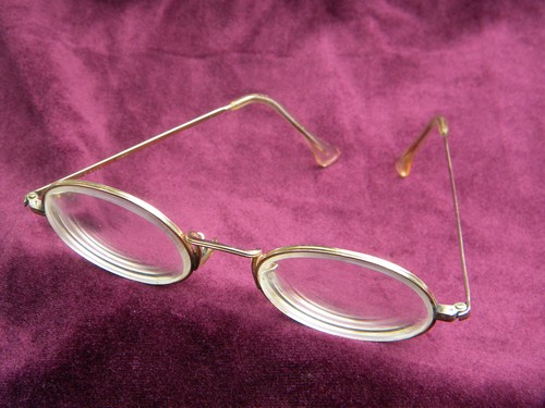 Retro gold windsor wire rimmed Shuron eyeglasses frames, Lennon vintage