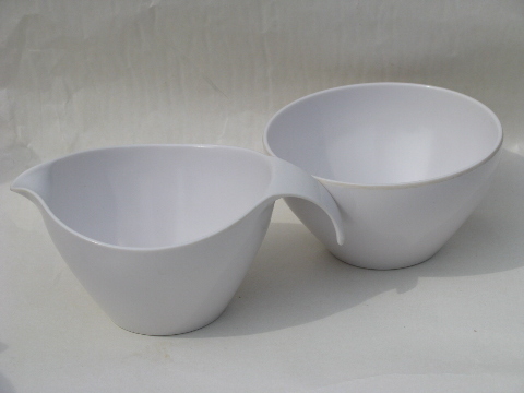 Retro melamine dishes, cocoa tan / white, mod vintage Prolon