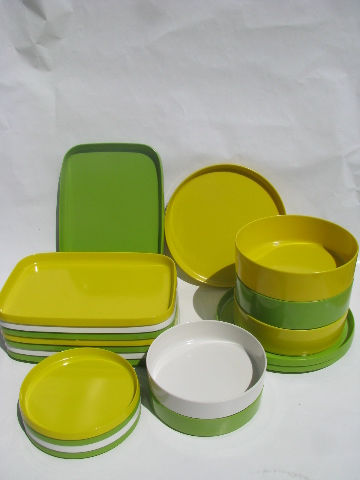 Retro mod Oblique melmac dishes & trays, yellow / lime green / white