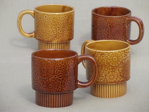 Retro mug tree set, 70s vintage Japan ceramic coffee mugs & rack in box