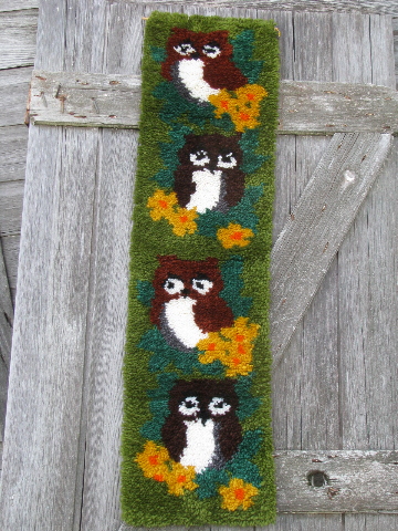 Retro owls 70s vintage latch-hook wall art hanging or door banner