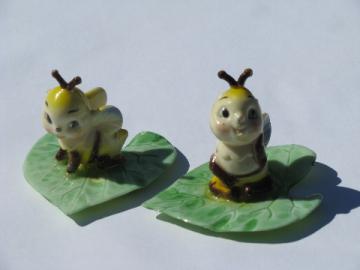 Retro plastic cake toppers, collectible figurines Enesco plastic bees on leaves