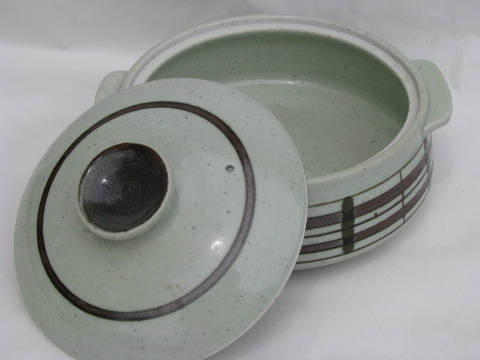 Retro vintage 70s Japan stoneware bean pot or covered casserole