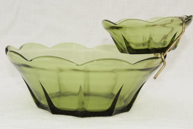 retro vintage avocado green glass chip & dip set, mod flower shape bowls w/ metal rack