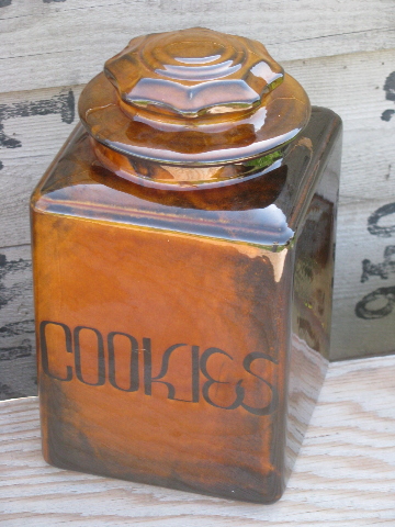 Retro vintage cookie jar, big kitchen counter canister lettered Cookies