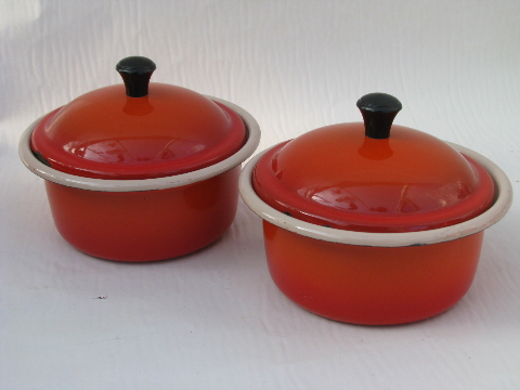 Retro vintage flame red enameled steel pans, casserole, individual ramekins