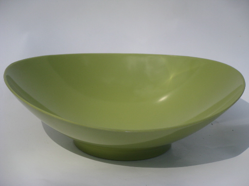 Retro vintage green leaf print melmac dishes, eco-friendly picnic ware!
