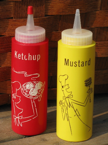 Retro vintage plastic picnic/barbeque ketchup and mustard set, hot dogs!