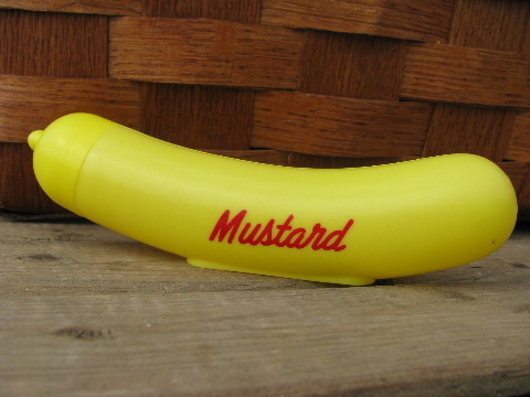 Retro vintage plastic picnic/barbeque ketchup and mustard set, hot dogs!