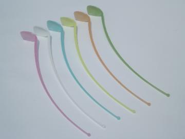 Retro vintage Tupperware  pastels, long handled pastel plastic spoons