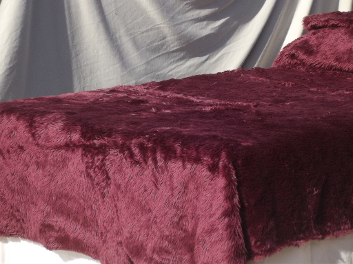 Retro wine blood red shag fake fur bedspread, 70s vintage furry fabric throw or rug