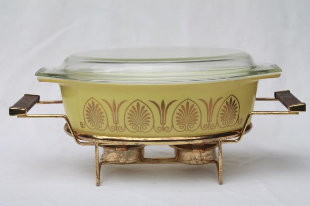 retro yellow & gold vintage Pyrex golden classic large oval casserole w/ warming stand & lid