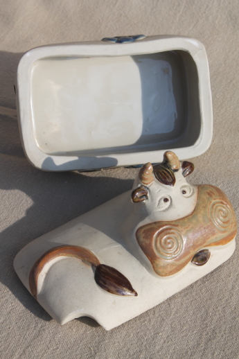 Rustic vintage pottery cow butter dish or jam pot, 70s 80s Japan stoneware