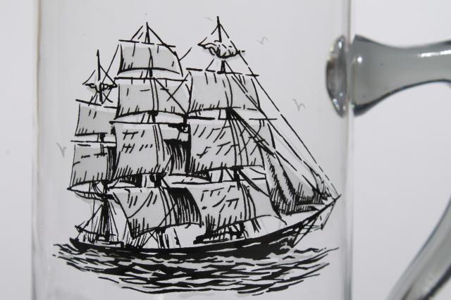 https://1stopretroshop.com/item-photos/set-of-vintage-glass-ship-steins-beer-mugs-tall-ships-line-drawings-1stopretroshop-nt32062-3.jpg