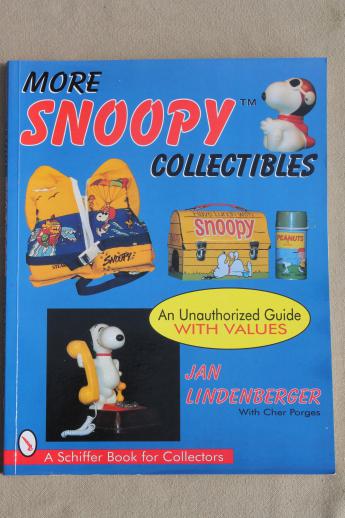 Snoopy / Peanuts gang collectibles guide books for collectors, tons of color photos!