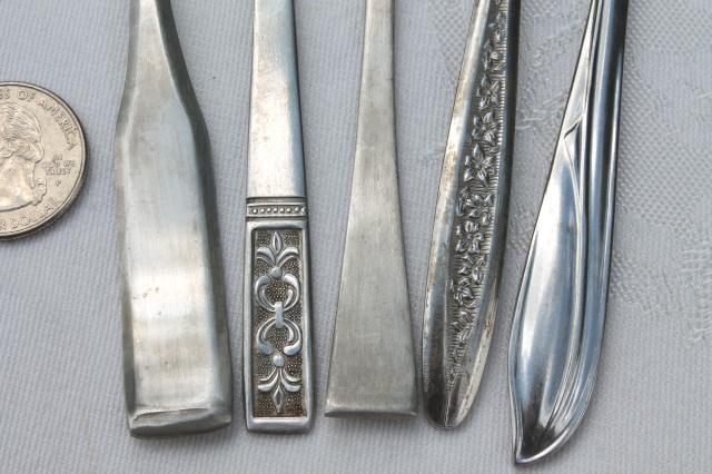 stainless steel butter knives, butter knife lot, mismatched patterns vintage flatware