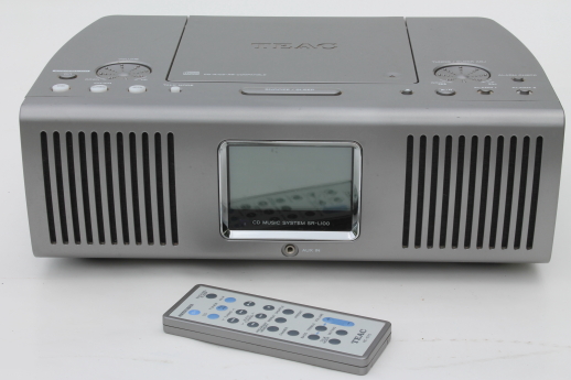 TEAC SR-L100 CD music system w/ remote, AM FM clock radio, CD w/Aux input jack for mp3 player or tablet