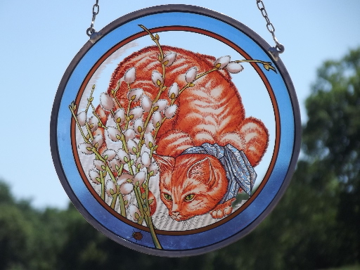 Tiger striped orange tabby cat, 70s vintage Glassmasters suncatcher