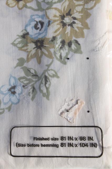 unused vintage bed sheets w/ matching retro floral print, full / double bed set w/ pillowcases
