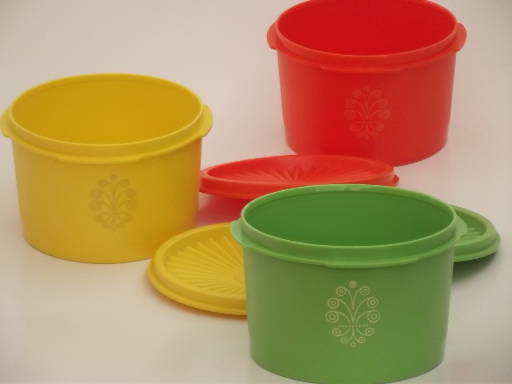 VINTAGE Tupperware Canisters / Containers (4) - Orange [One Lid Missing] &  Green