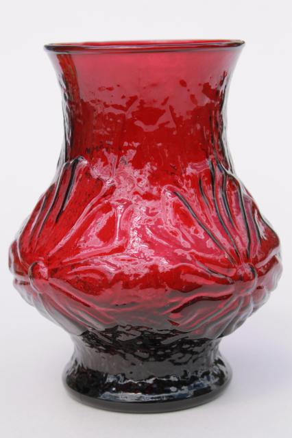 vintage Anchor Hocking royal ruby red glass vase, rainflower rain flower pattern