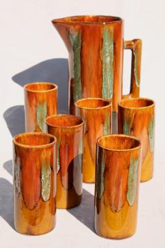 vintage Dryden drip glaze pottery, tall pitcher & drinking glasses, mod cocktail set!