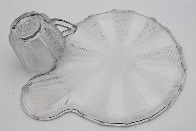 vintage Jeannette Dew Drop pattern glass snack sets, Dewdrop round wheel shape