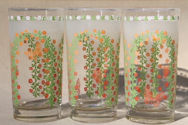 https://1stopretroshop.com/item-photos/vintage-Libbey-drinking-glasses-70s-retro-butterfly-arch-of-flowers-pattern-tumblers-set-1stopretroshop-nt1020120-2.jpg