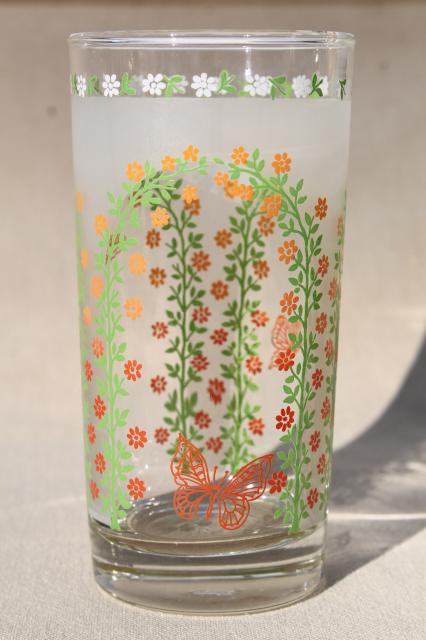 vintage Libbey drinking glasses, 70s retro butterfly & arch of flowers pattern tumblers set