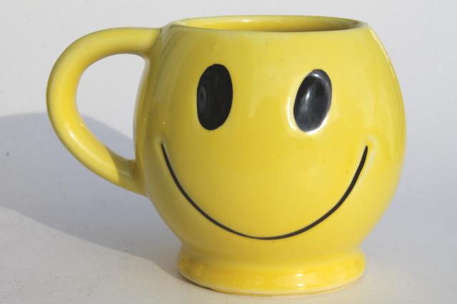 vintage McCoy pottery mugs, 70s retro yellow smiley face ceramic coffee cups set of 6