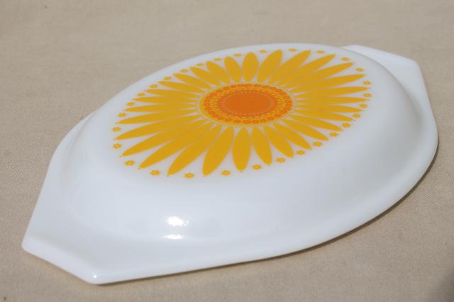 vintage Pyrex milk glass lid, oval casserole cover w/ yellow sunflower daisy pattern