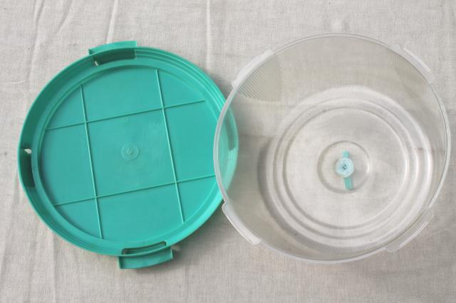vintage aqua turquoise blue plastic cake keeper saver, cake plate w/ clear dome cover