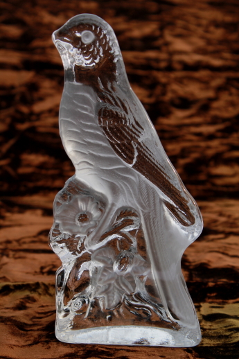 Vintage art glass bird paperweight, crystal clear Viking glass robin w/ large bookend shape