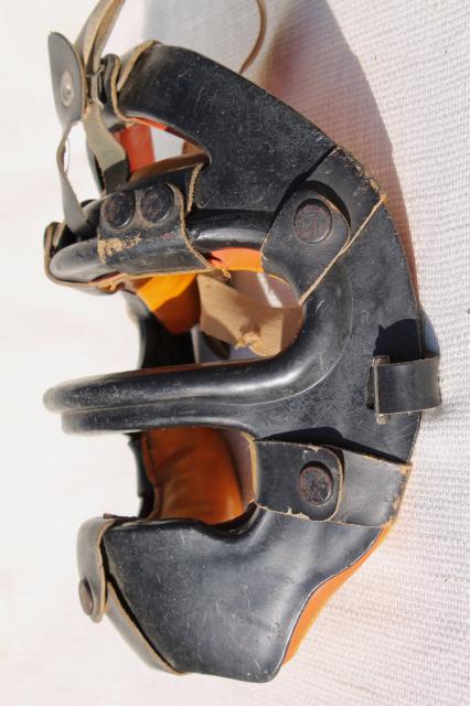 vintage baseball catchers mask face guard, 60s vintage sporting equipment