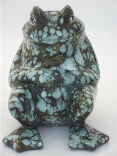 Vintage ceramic frog figures, large sassy frogs in 70s retro spotted glaze