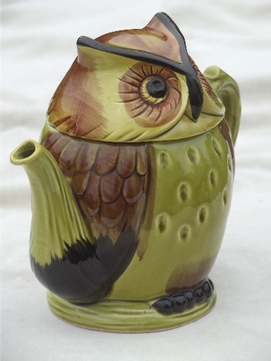 Vintage ceramic Owl teapot, foil label Lego - Japan hand-painted china