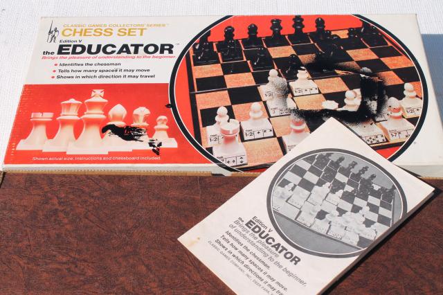 vintage chess set for teaching / learning chess game, educator numbered pieces & board