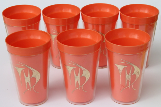 Vintage colored plastic insulated tumblers, thermoware thermo-serv style picnic party glasses