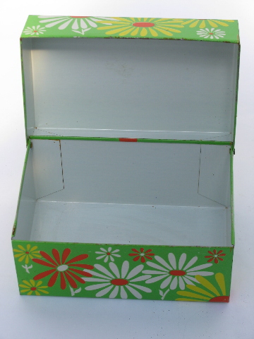 Vintage kitchen recipe card box, metal w/ daisy flower power print