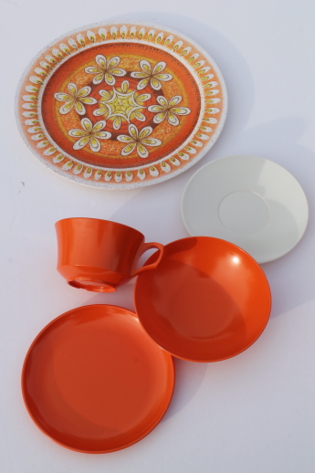 Vintage melmac dinnerware set, 60s retro tangerine orange & gold sunburst print melamine