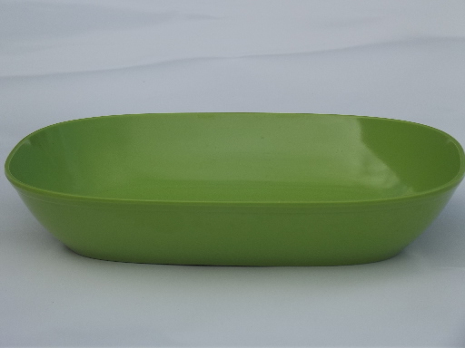 Vintage melmac dishes, serving bowls  in retro lavender, pink, grass green