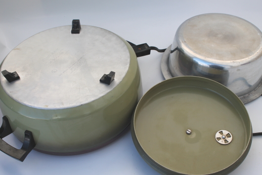 Vintage Mirro-Matic electric casserole pan, retro green electric cooker / skillet