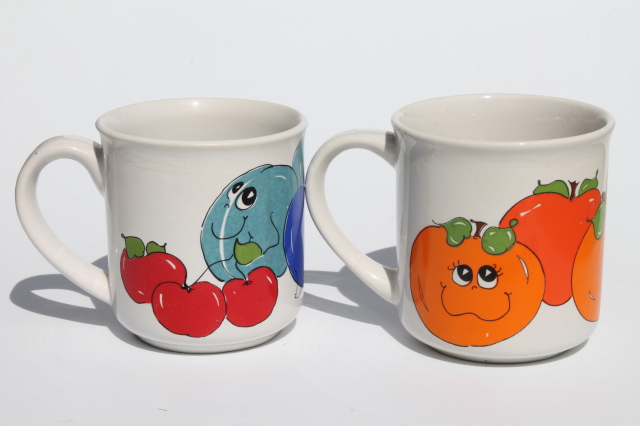 Vintage Nancy Lynn coffee mugs, retro ceramic cups w/ smiling happy fruit