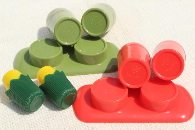 vintage plastic S&P sets, mod bullet shape shakers on tray, sweet corn salt & pepper