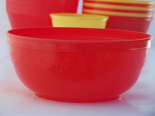 Vintage plastic margarine tub bowls, red & yellow gold retro flowers
