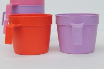 vintage plastic picnic mugs, stacking cups in retro pink, lavender, red