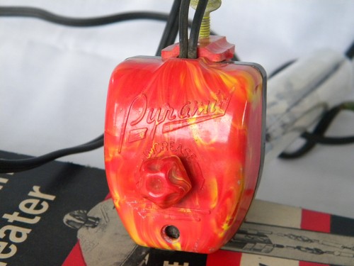 Vintage Pyramid 100 watt automatic aquarium fish tank heater,1954 pat