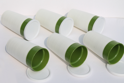 Vintage Raffiaware Thermo-Temp insulated plastic tall mugs picnic cups set