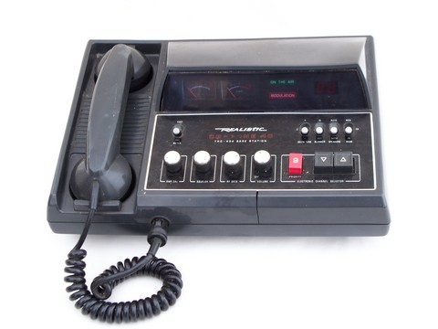 Vintage Realistic CB-Fone 40 / TRC-454 radio base station transceiver